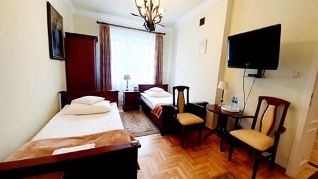 Bthouse, Pokoje Goscinne Varšava Exteriér fotografie