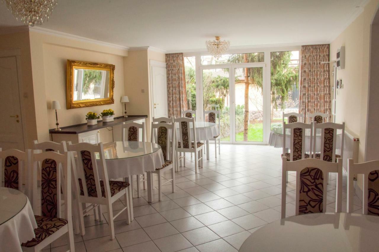 Bthouse, Pokoje Goscinne Varšava Exteriér fotografie